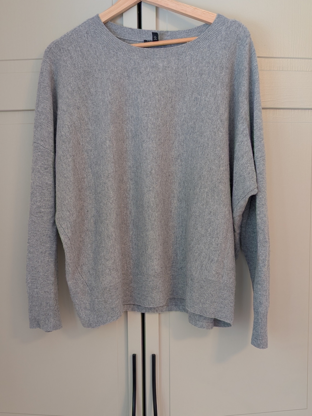 Eileen Fisher 100% Cashmere Sweater